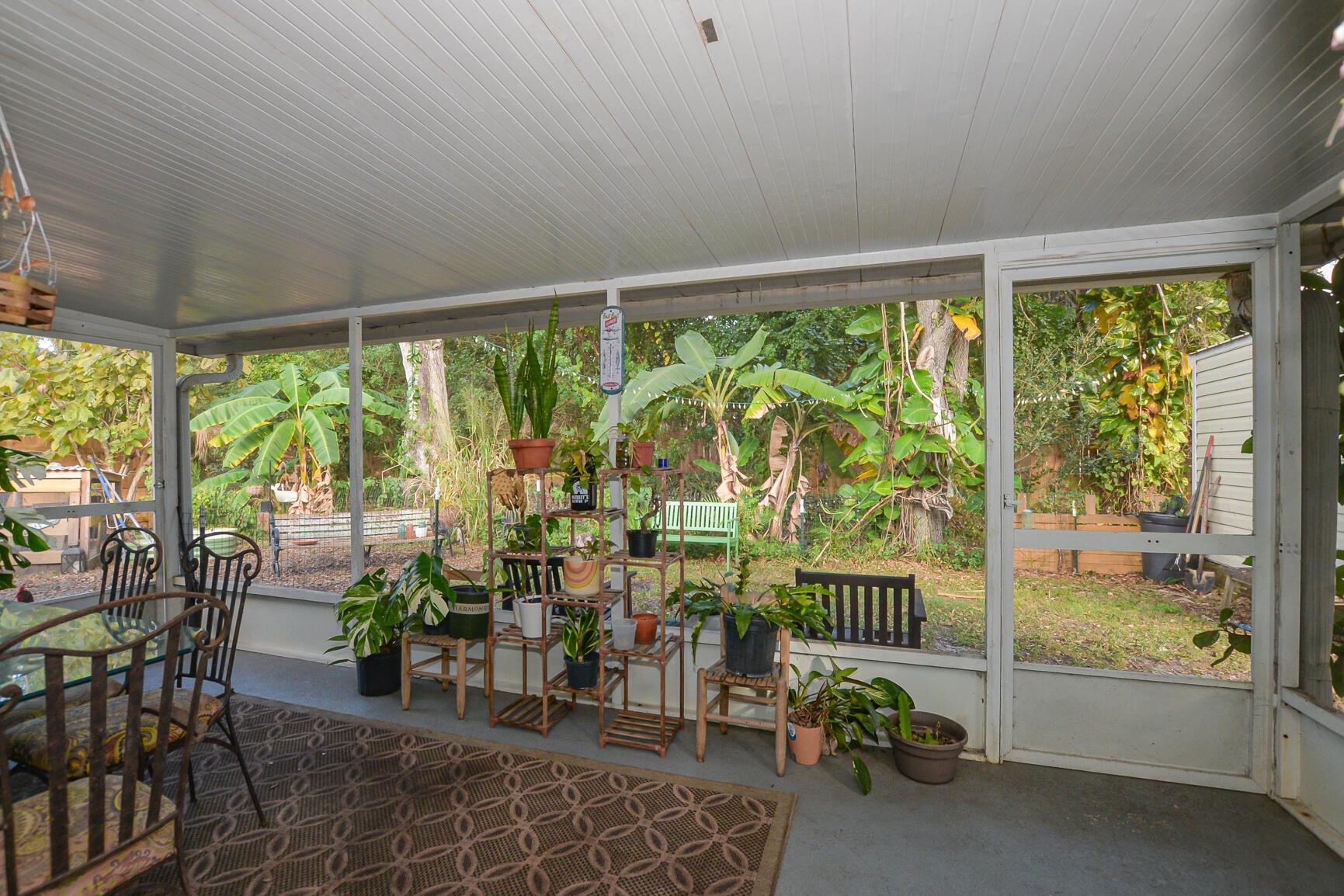 LAKEWOOD TERRACE UNIT 1 - Residential Lease