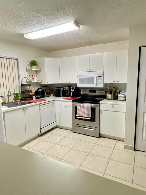 Grenadier Trace - Residential