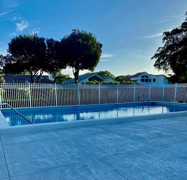 Grenadier Trace - Residential
