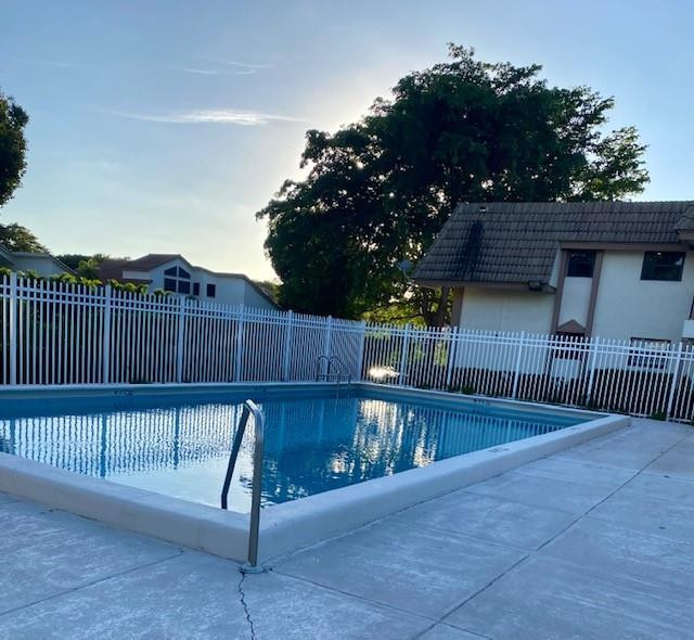 Grenadier Trace - Residential