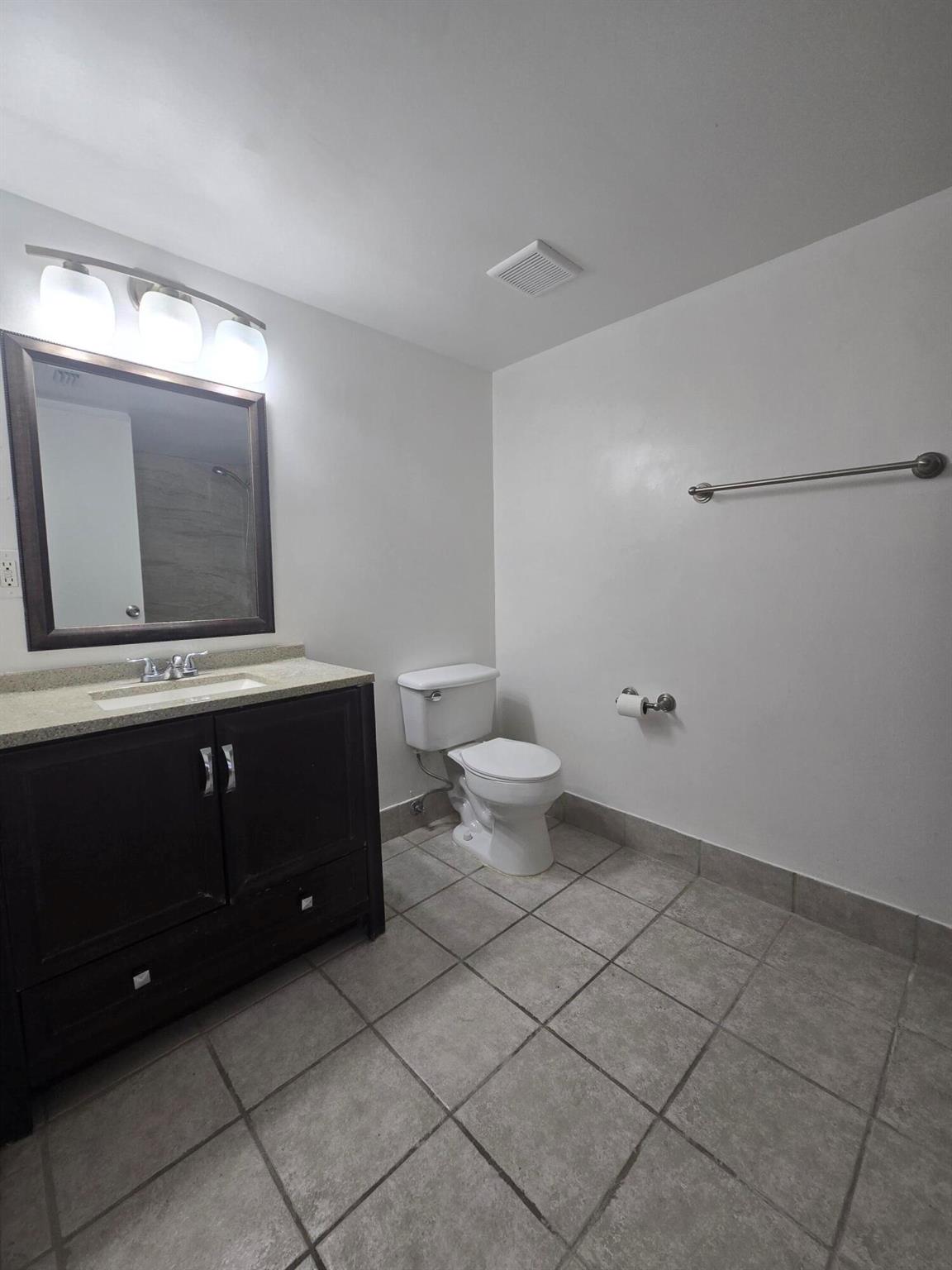 GRAND VIEW AT CRESTWOOD CONDO - Residential Lease