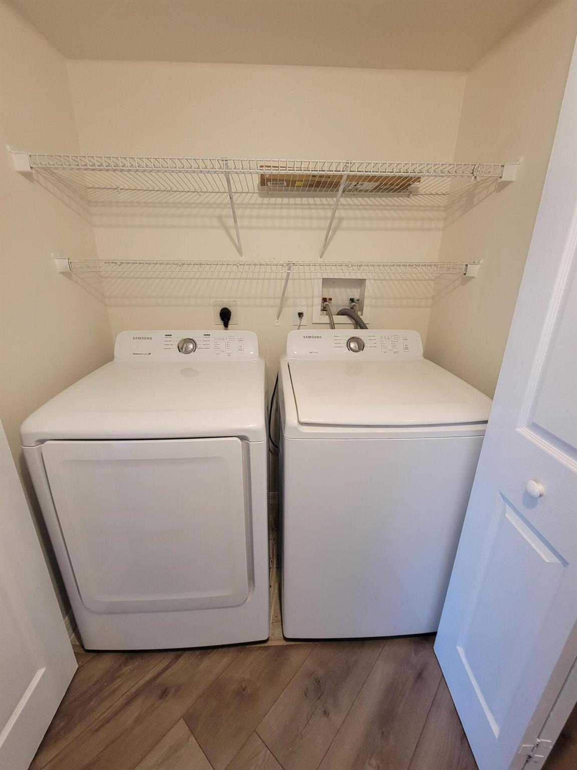 GRAND VIEW AT CRESTWOOD CONDO - Residential Lease