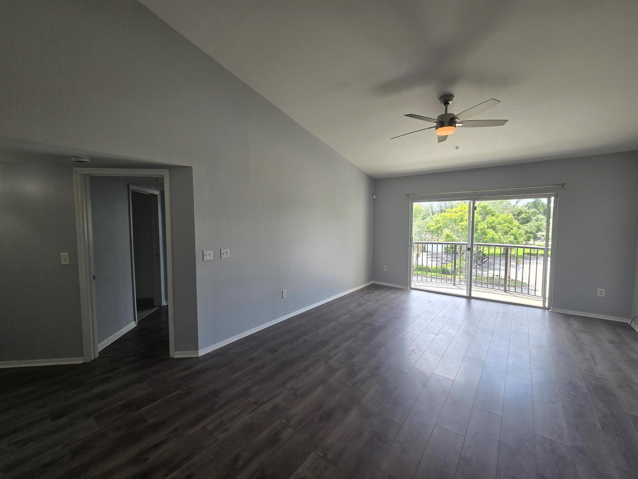 GRAND VIEW AT CRESTWOOD CONDO - Residential Lease