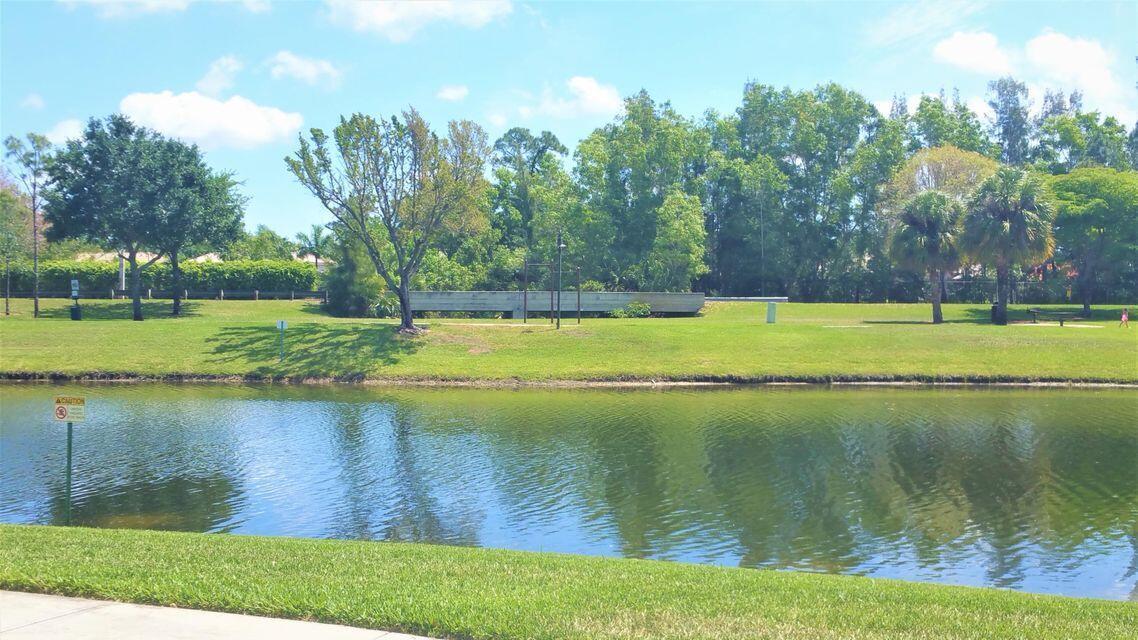 GRAND VIEW AT CRESTWOOD CONDO - Residential Lease