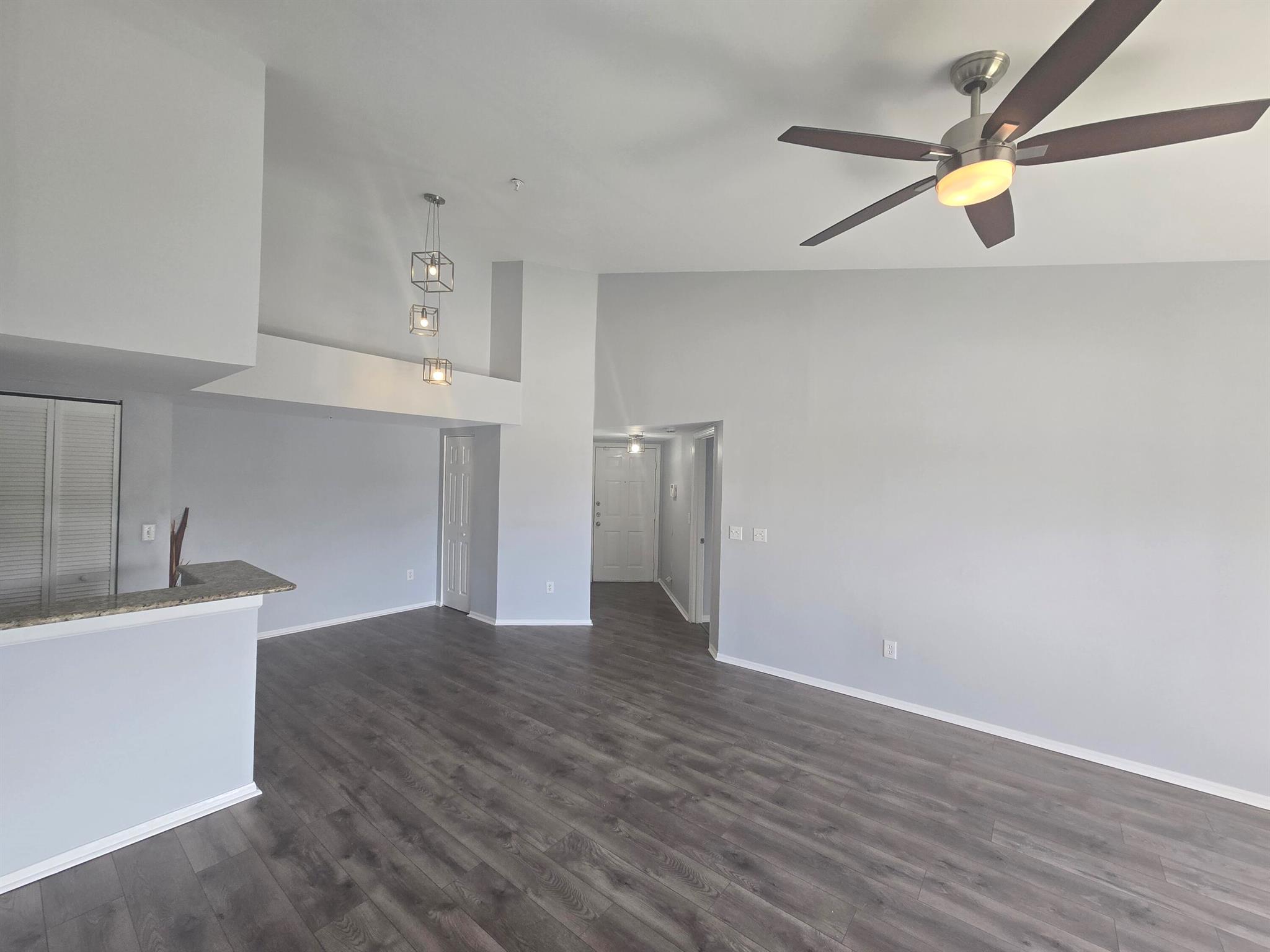 GRAND VIEW AT CRESTWOOD CONDO - Residential Lease