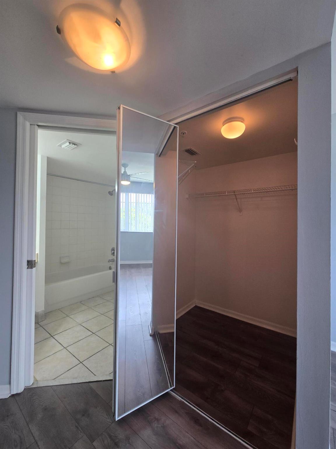 GRAND VIEW AT CRESTWOOD CONDO - Residential Lease