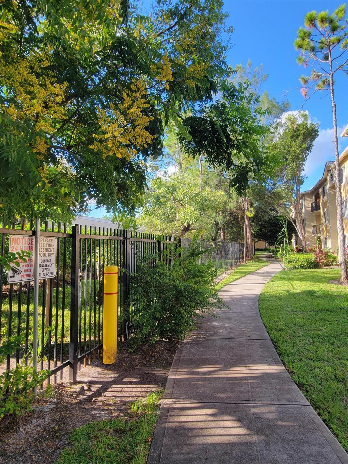 GRAND VIEW AT CRESTWOOD CONDO - Residential Lease