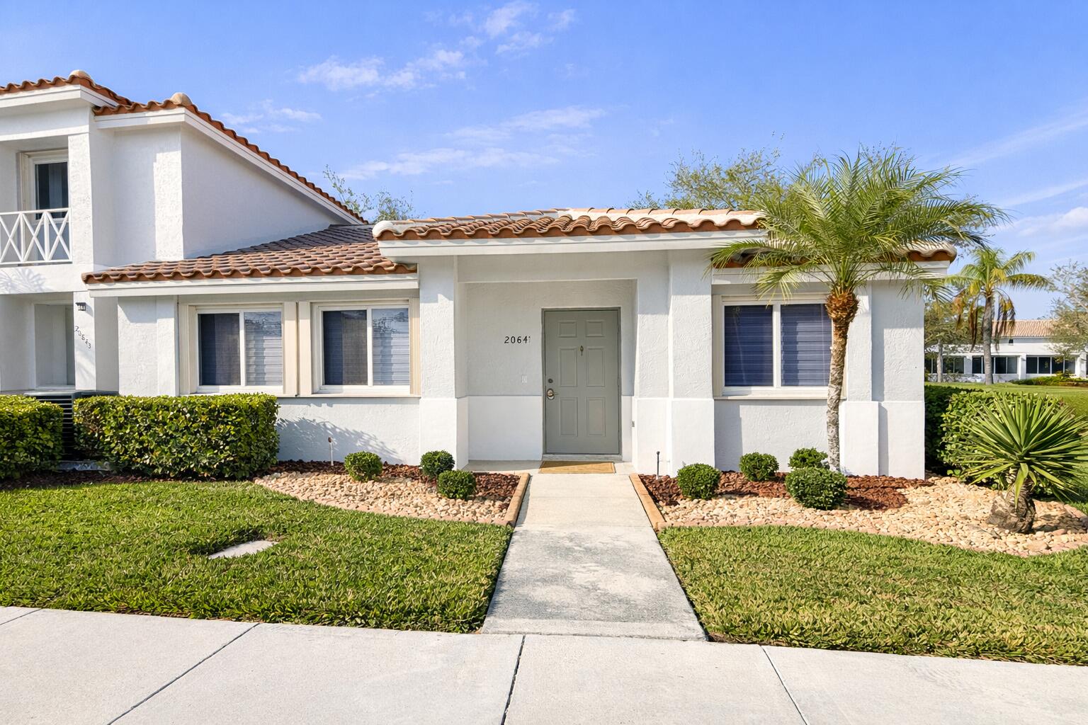 Malibu Bay - Residential Lease