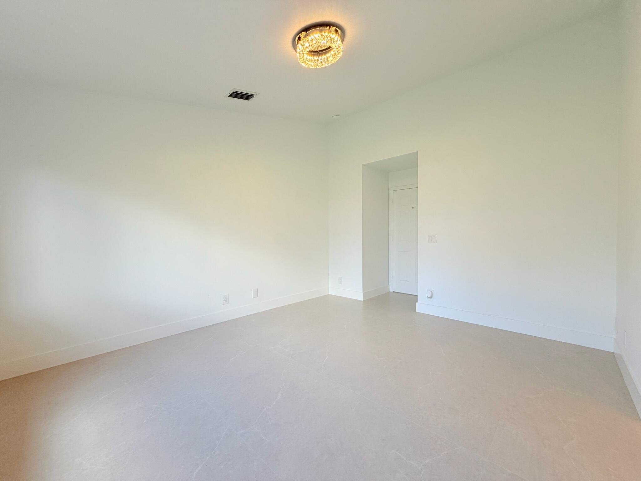 Malibu Bay - Residential Lease