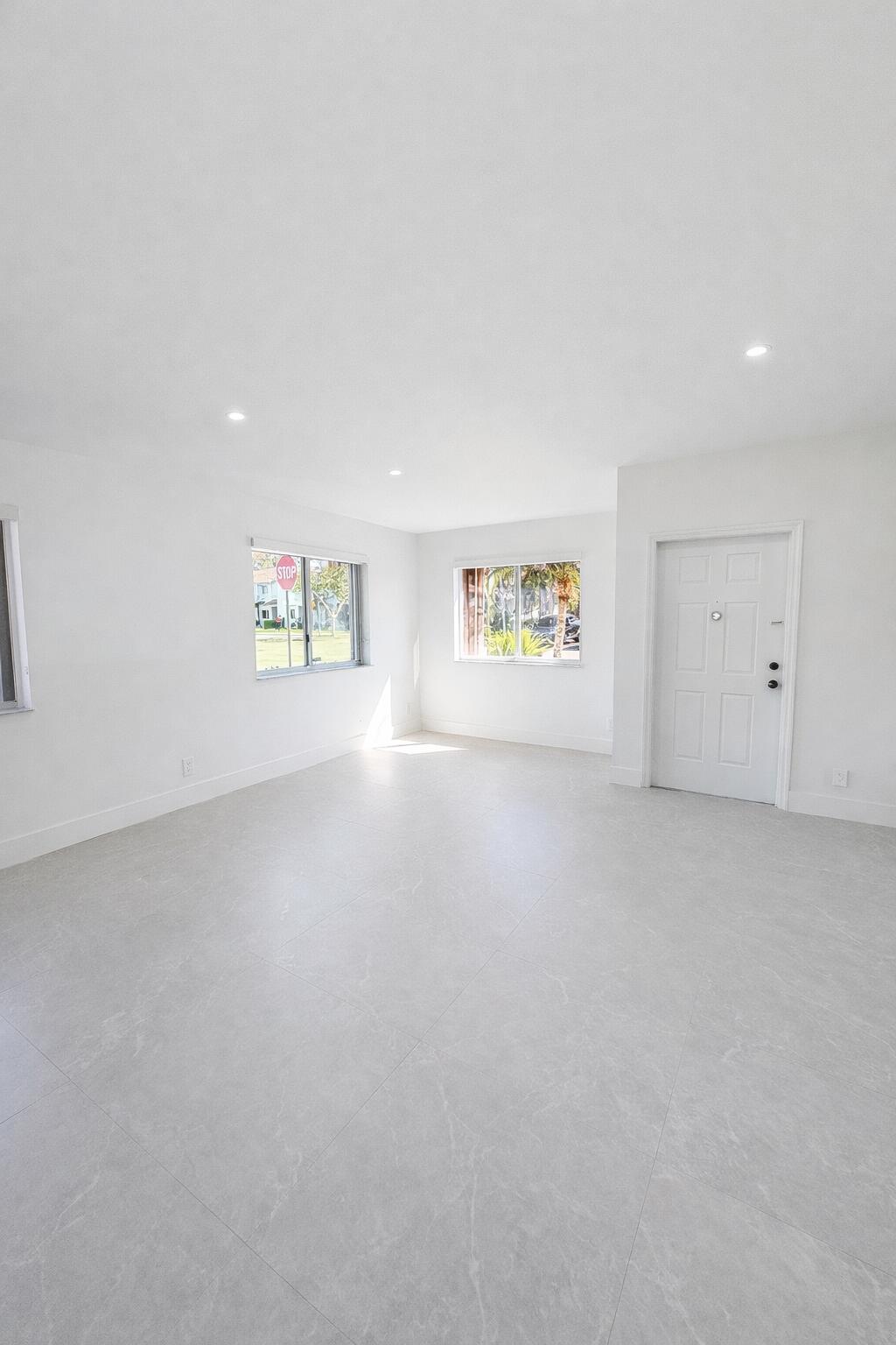 Malibu Bay - Residential Lease