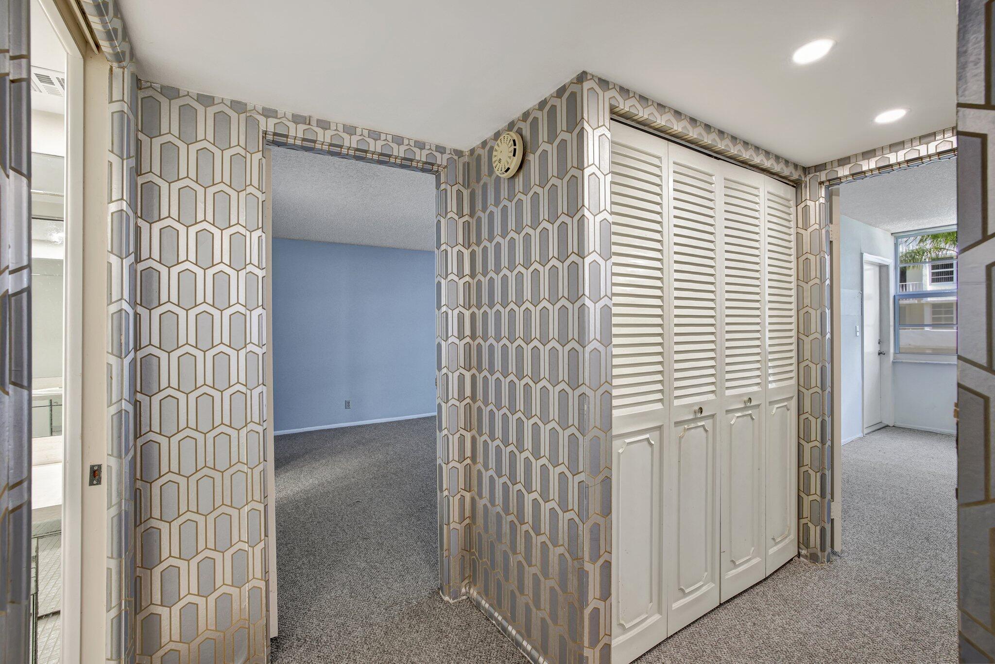 EAST POINT TOWERS CONDO - Residential