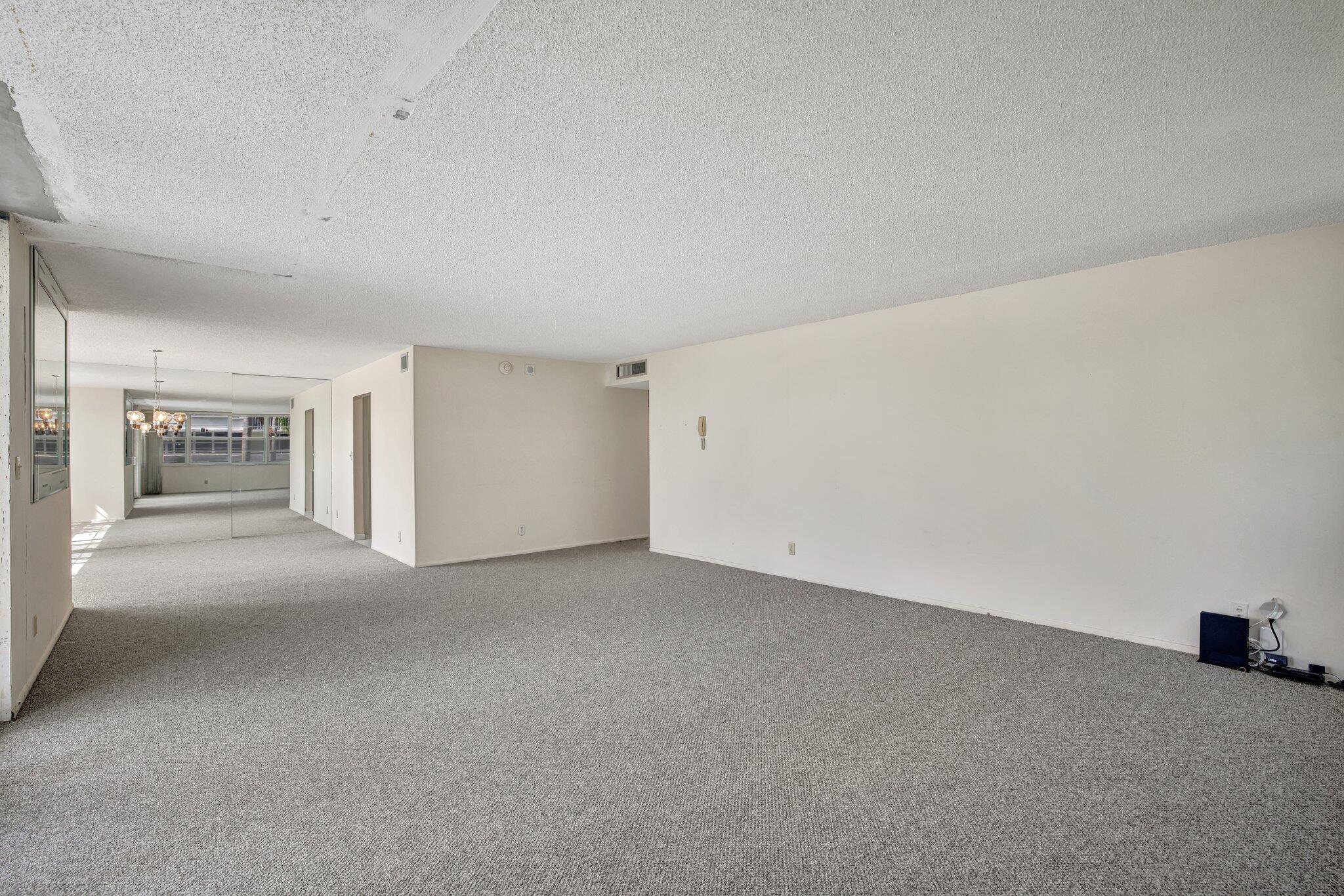 EAST POINT TOWERS CONDO - Residential