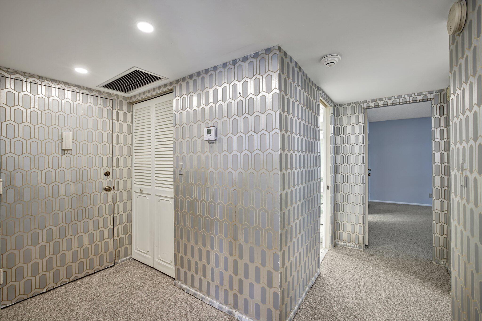 EAST POINT TOWERS CONDO - Residential