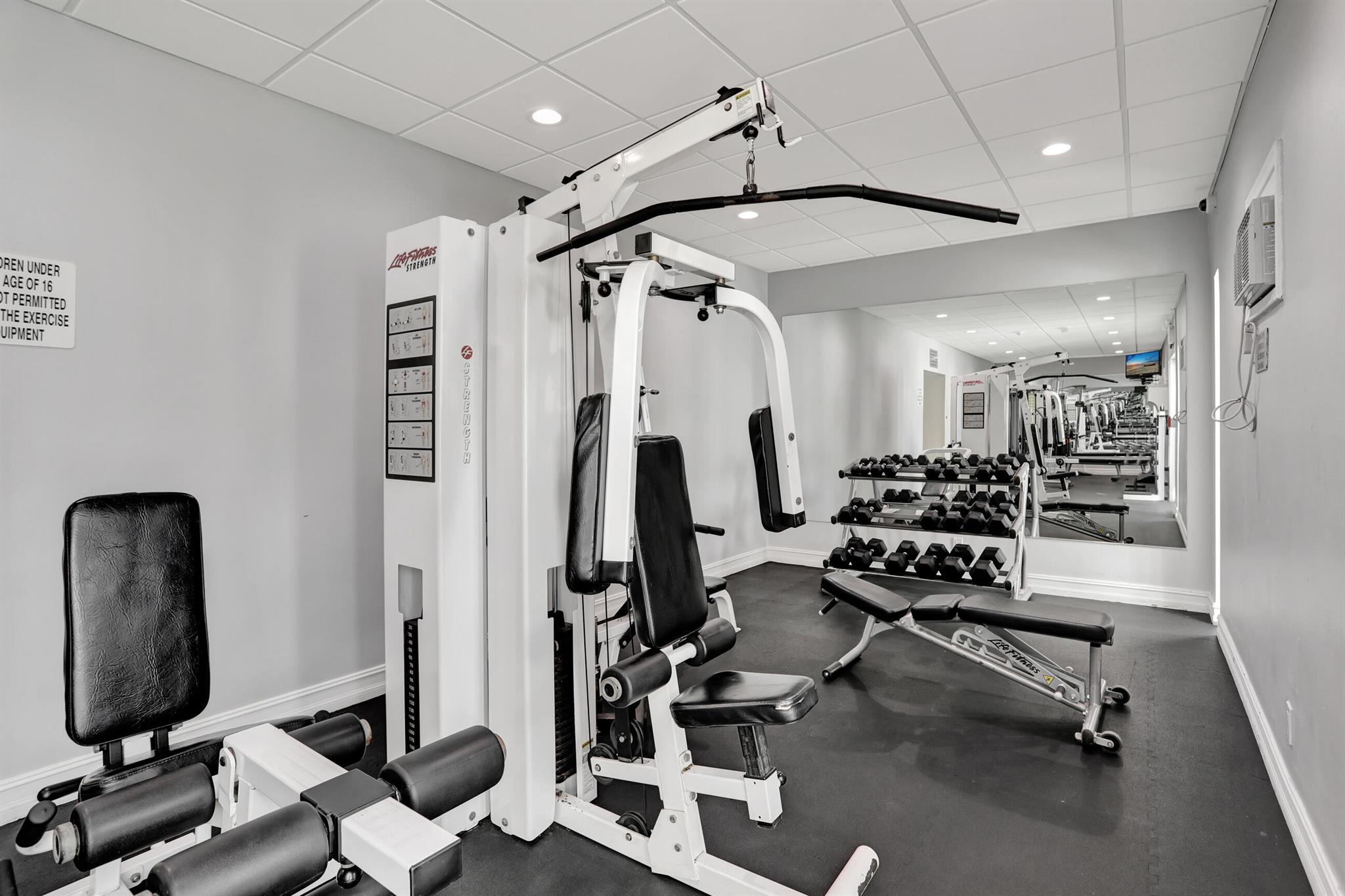 EAST POINT TOWERS CONDO - Residential