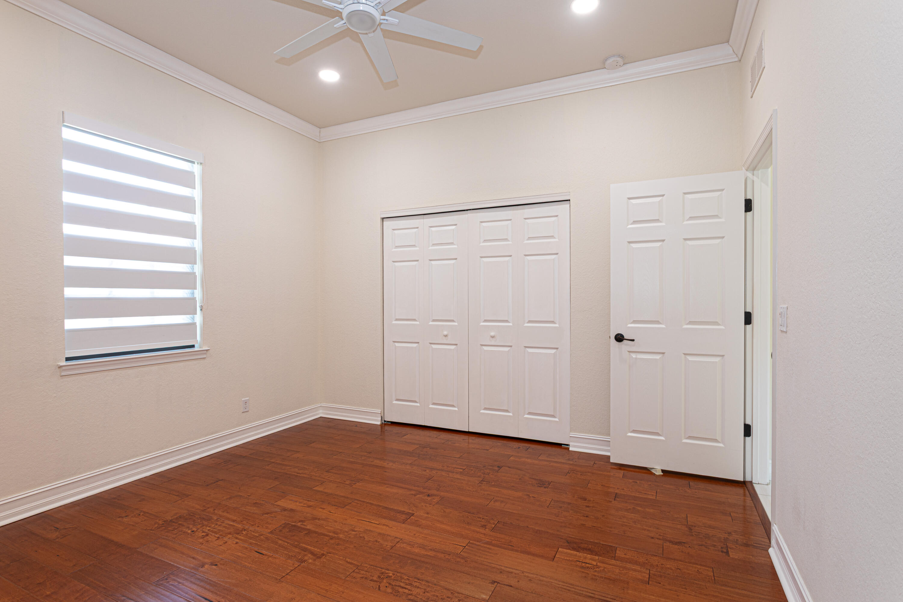 CASTELLINA - Residential Lease