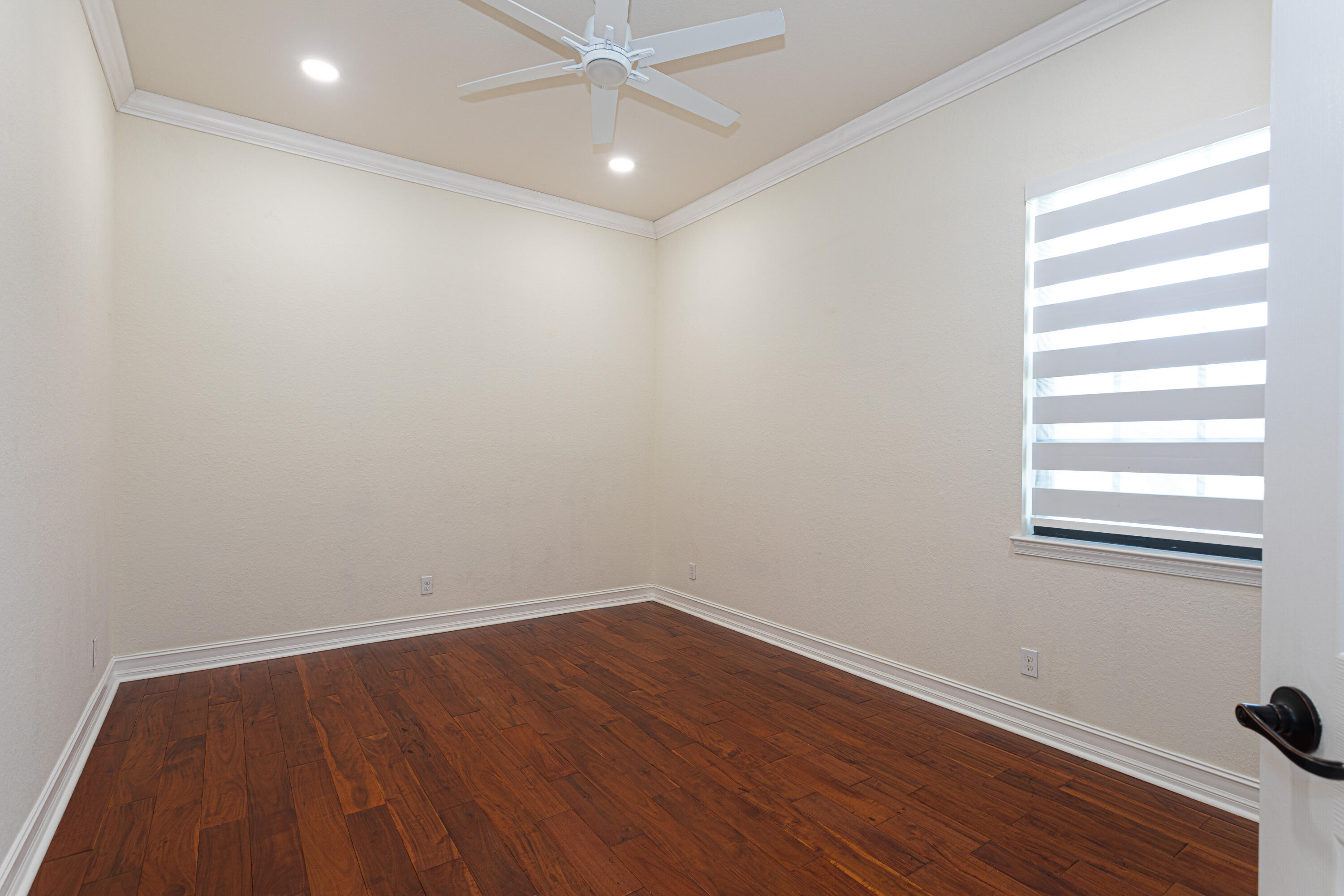 CASTELLINA - Residential Lease