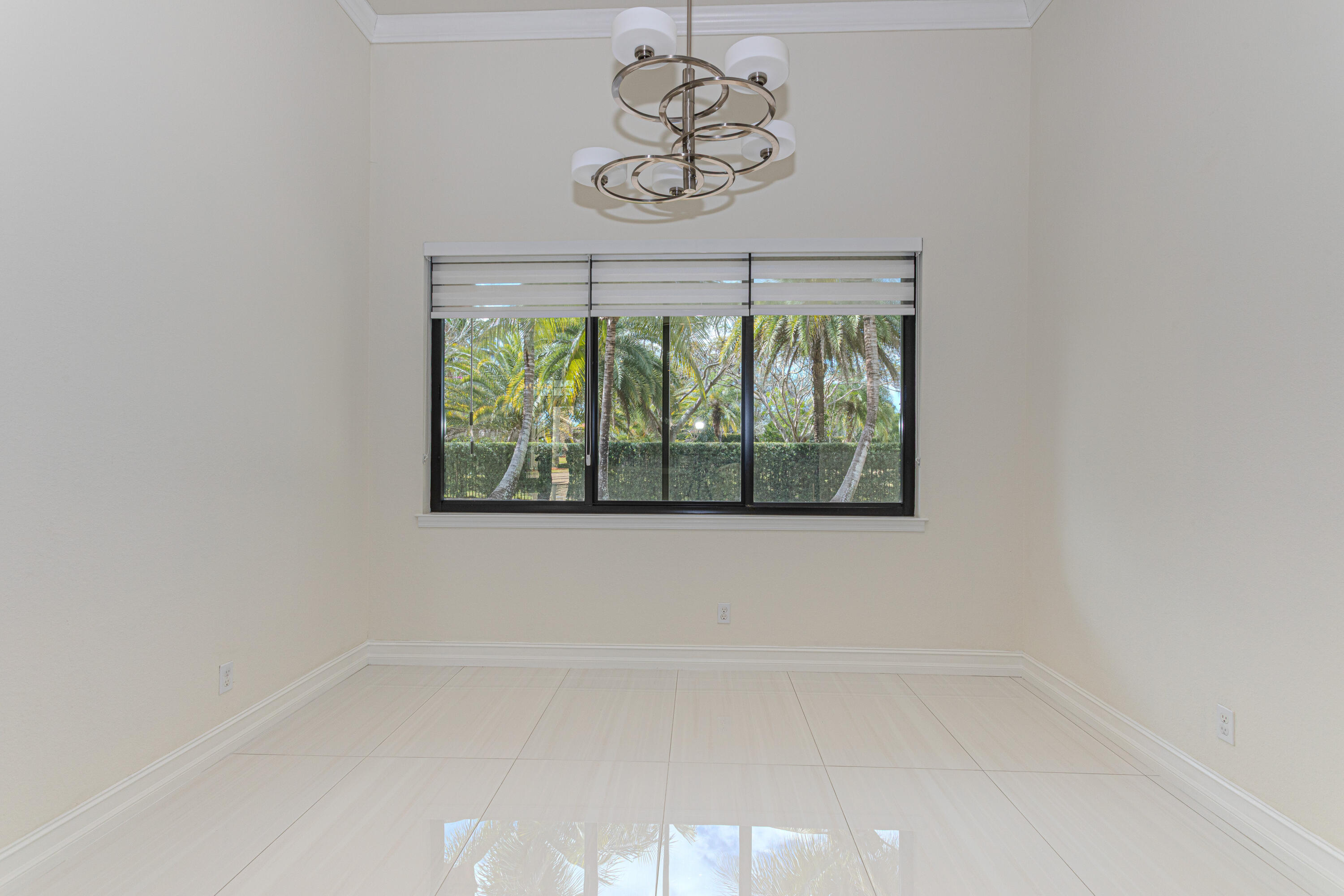 CASTELLINA - Residential Lease