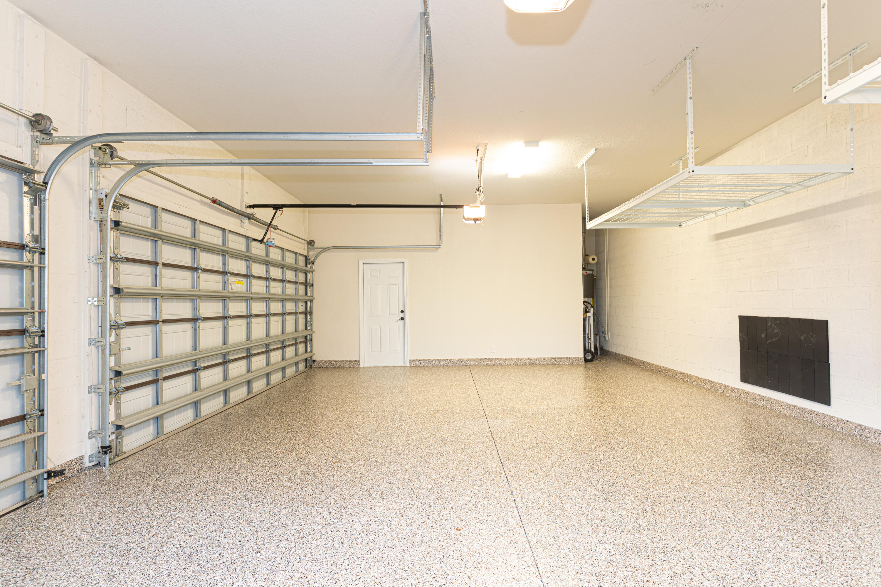 CASTELLINA - Residential Lease