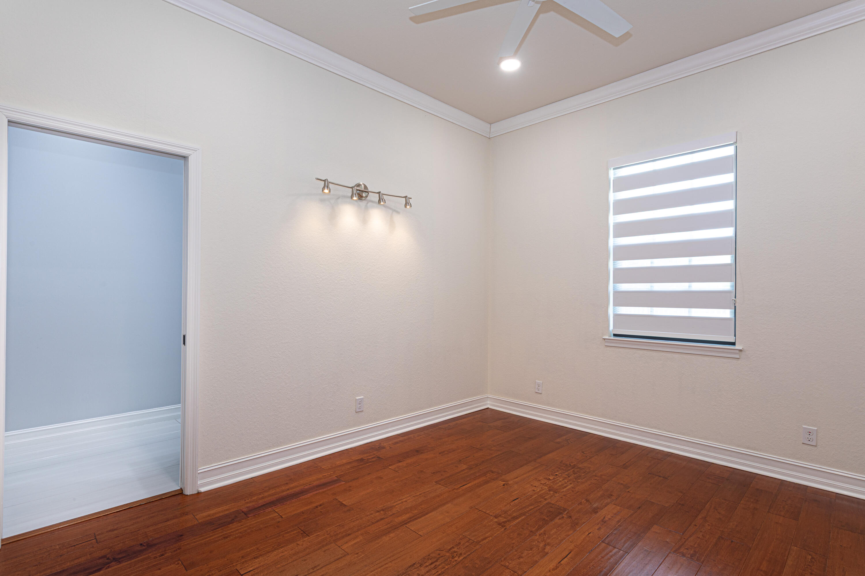 CASTELLINA - Residential Lease