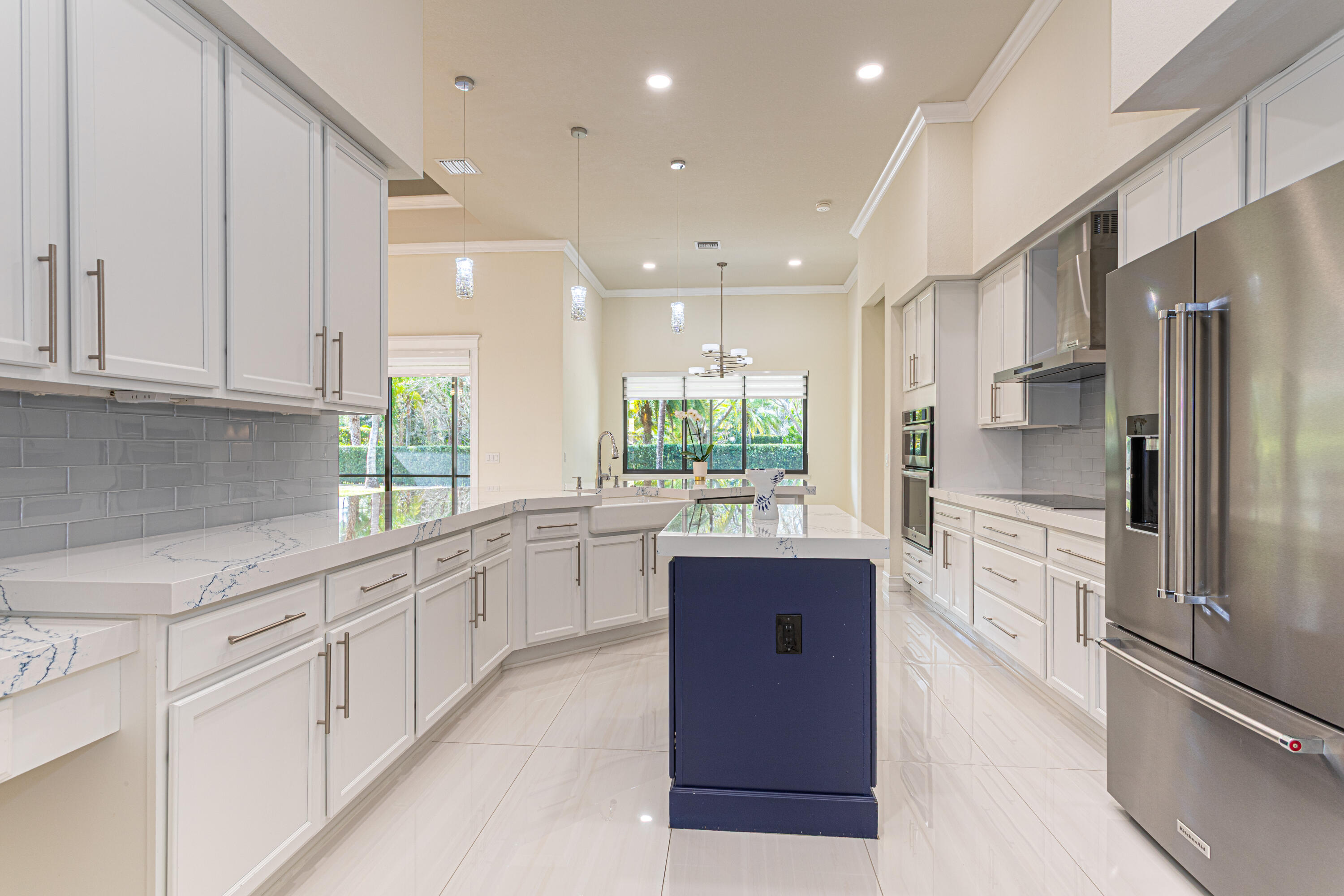 CASTELLINA - Residential Lease