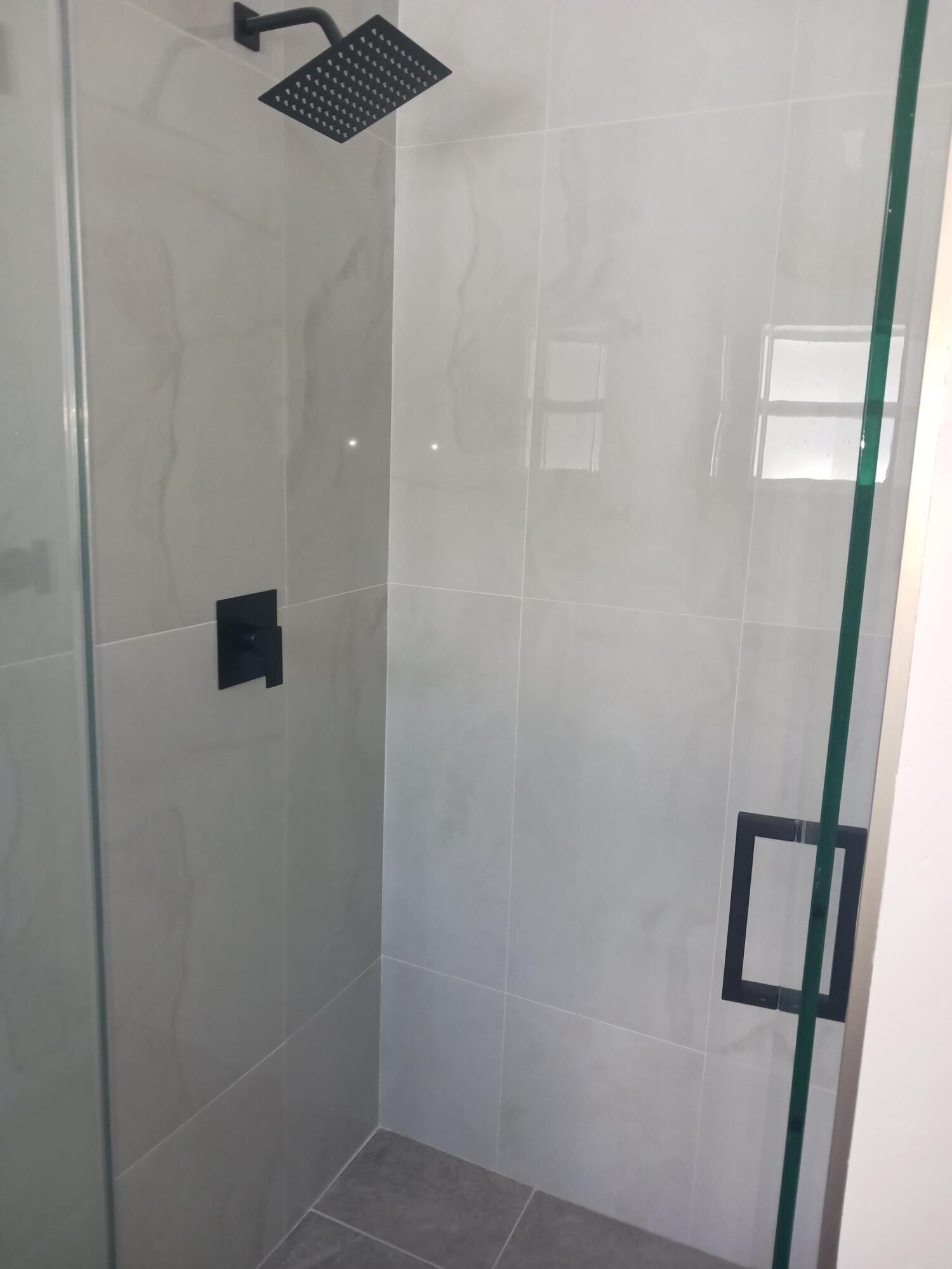 PALM BEACH LEISUREVILLE SEC 9 - Residential