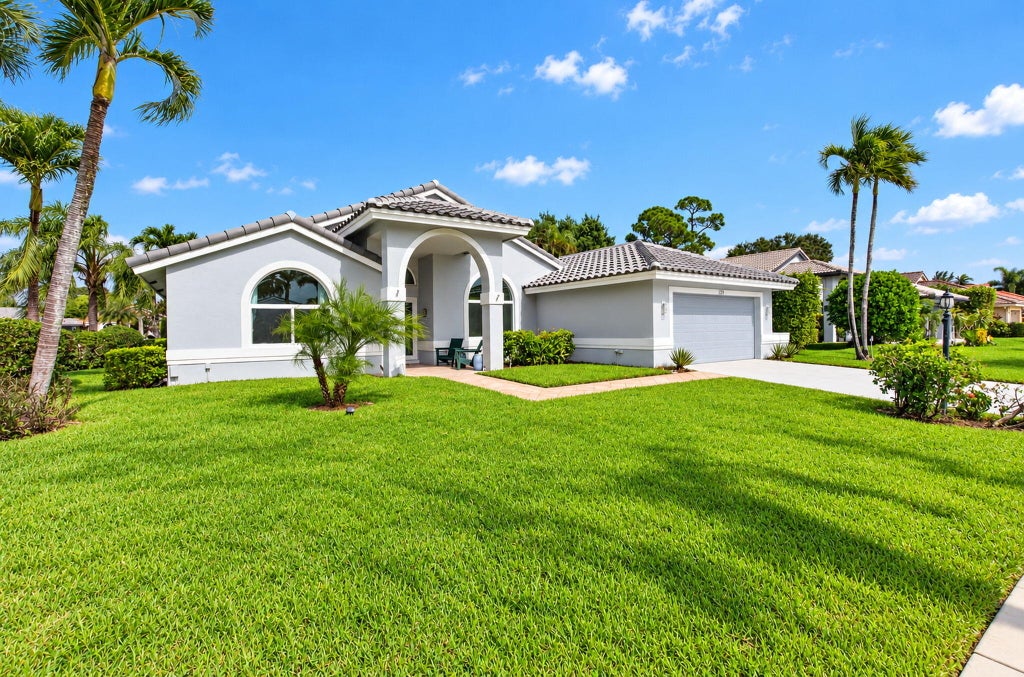 Photo of 5745 Aspen Ridge Court, Delray Beach, FL 33484 (MLS # B26093969)