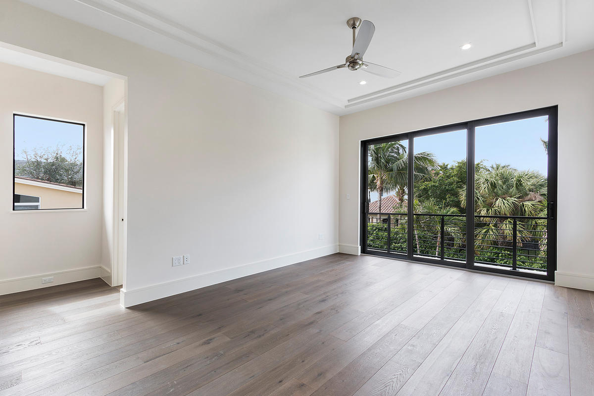 Royal Palm Yacht & Countr - Residential