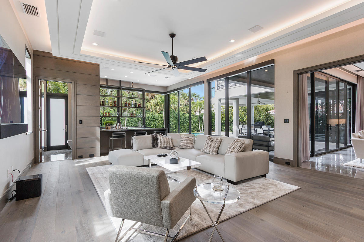 Royal Palm Yacht & Countr - Residential