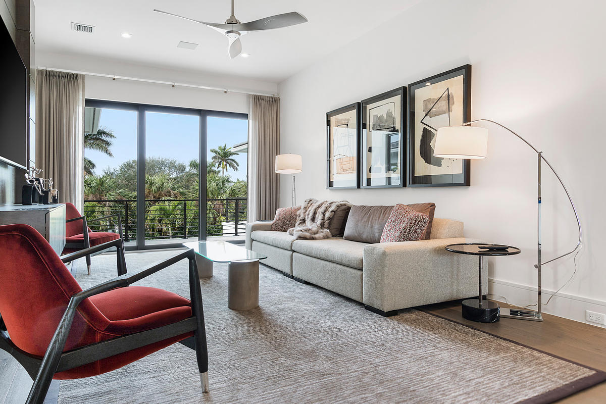 Royal Palm Yacht & Countr - Residential