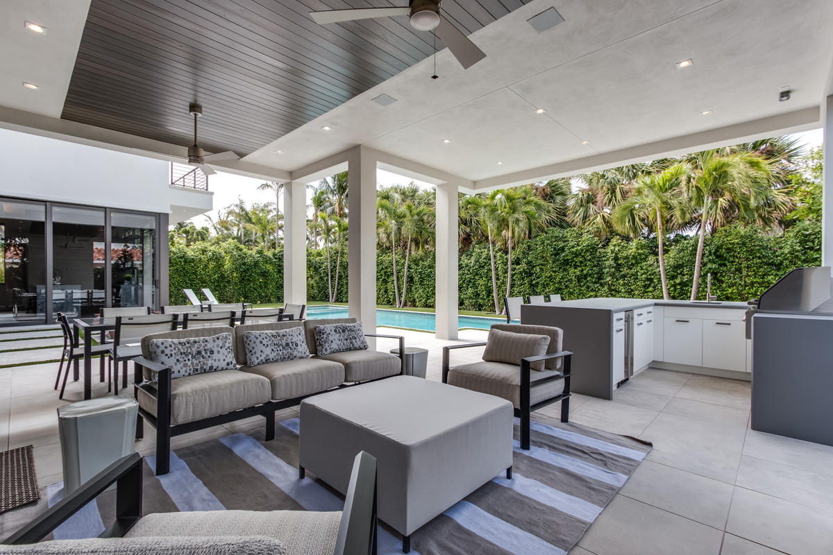 Royal Palm Yacht & Countr - Residential