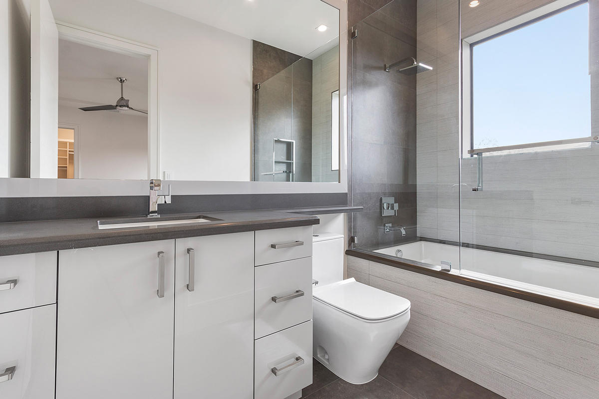 Royal Palm Yacht & Countr - Residential