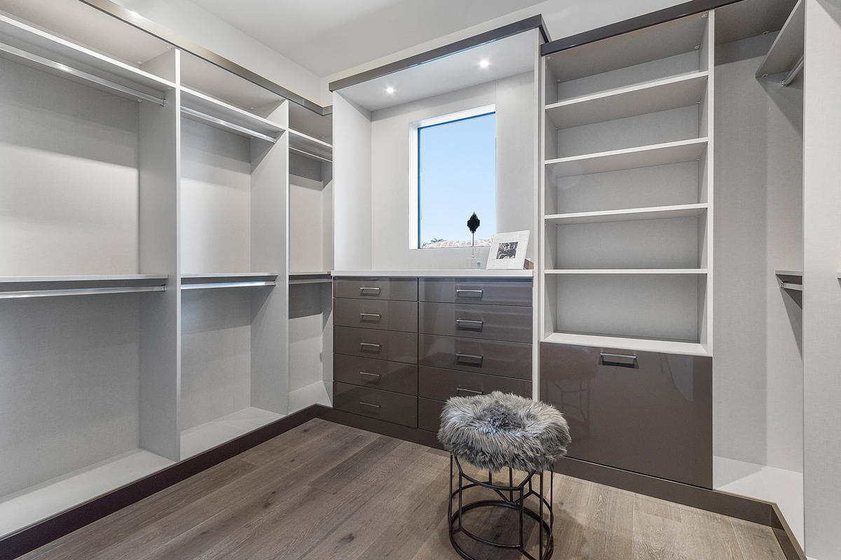 Royal Palm Yacht & Countr - Residential