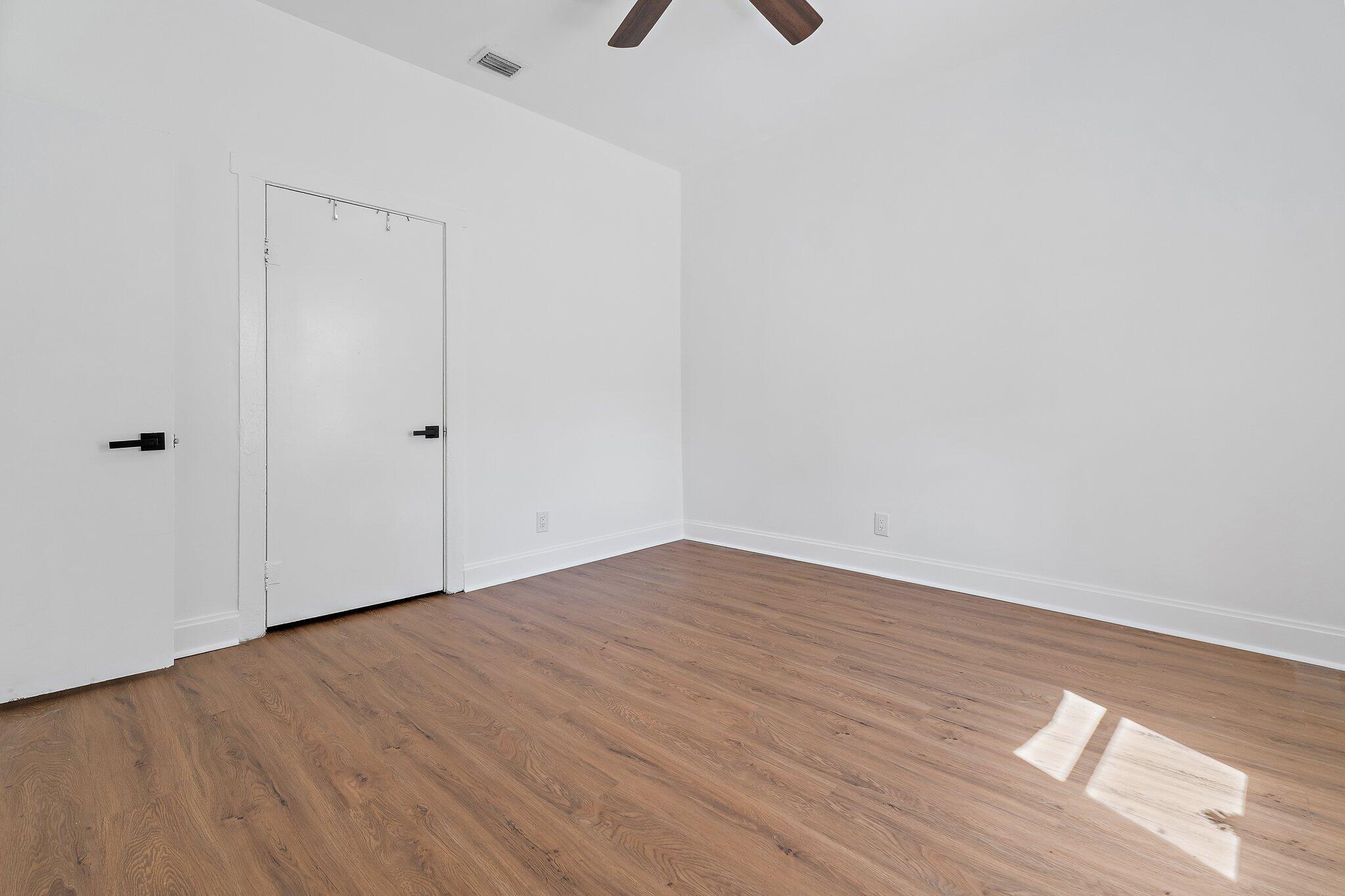 BOYNTON HILLS - Residential