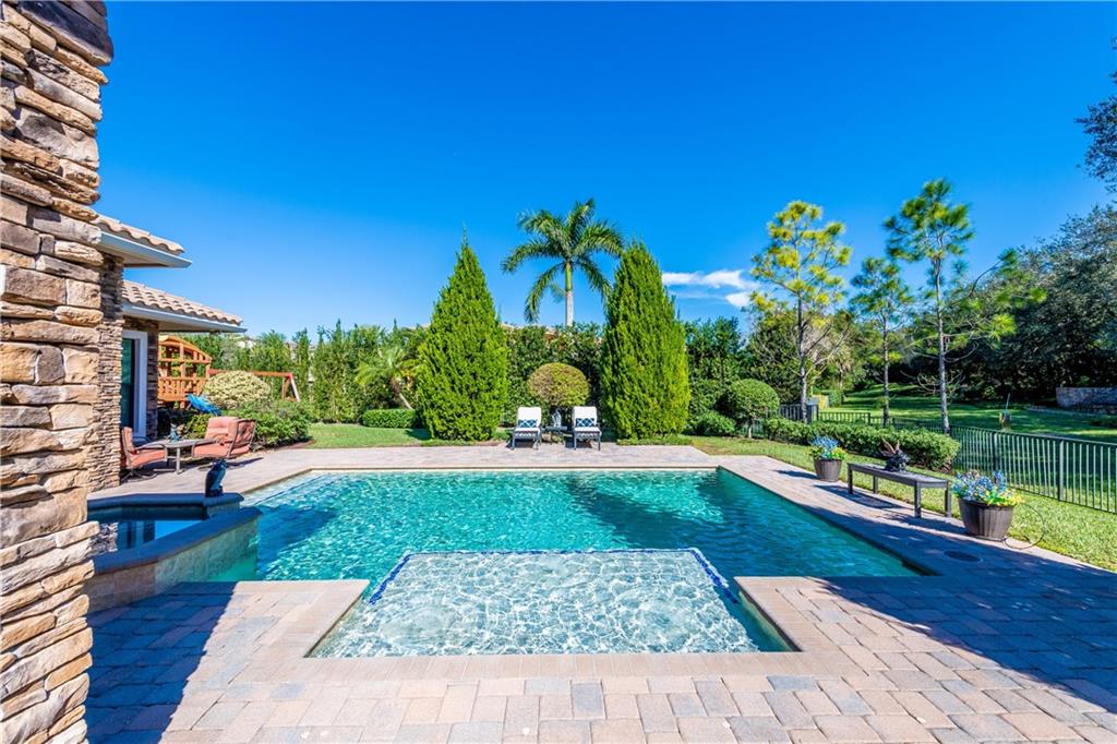 Parkland Golf & Country C - Residential