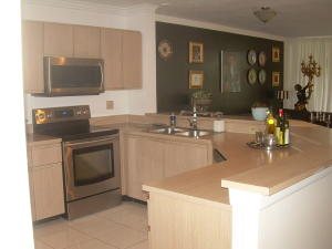 BOCA PARK CONDO - Residential