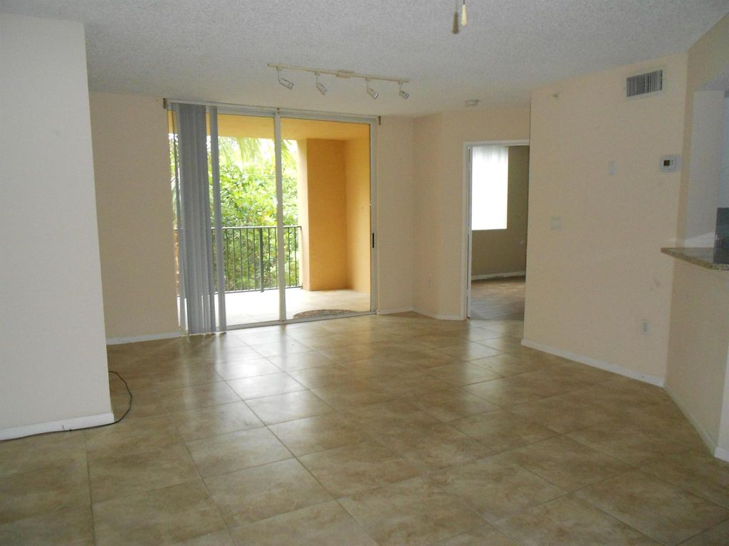 Photo of 300 Scotia Drive #203, Hypoluxo, FL 33462 (MLS # R11123616)