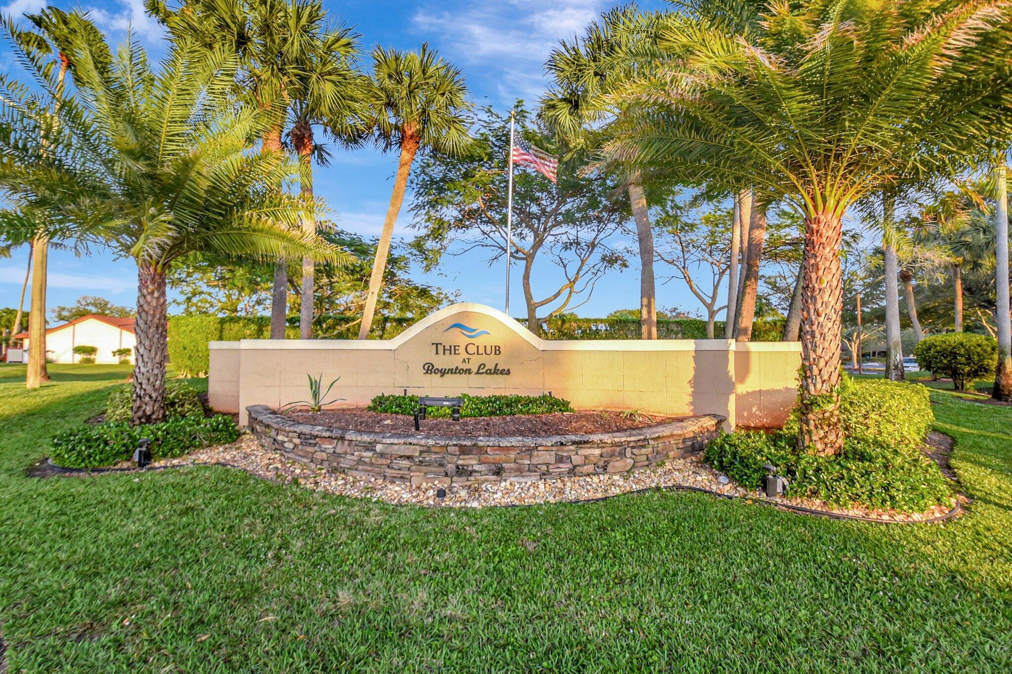 BOYNTON LAKES 2 - Residential