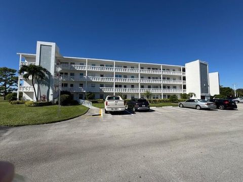 A home in Deerfield Beach