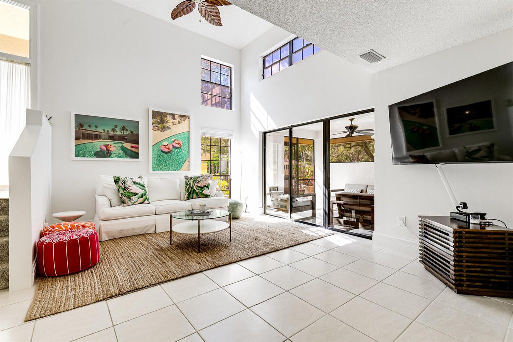 Photo of 362 Prestwick Circle #1, Palm Beach Gardens, FL 33418 (MLS # R10937022)