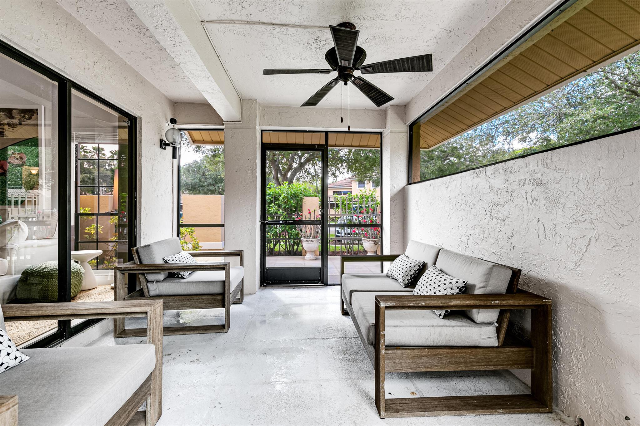 PRESTWICK CHASE - Residential