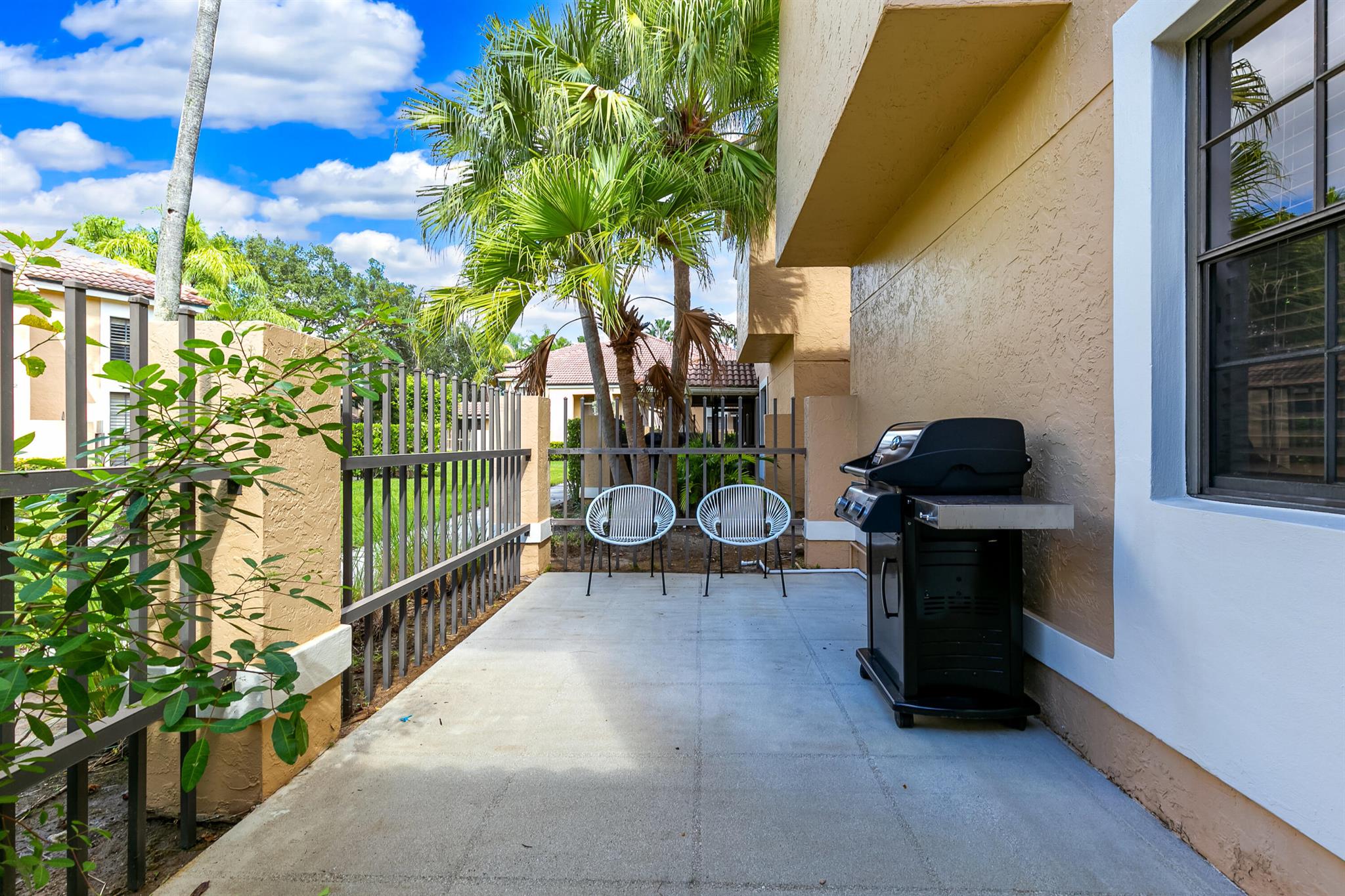 PRESTWICK CHASE - Residential