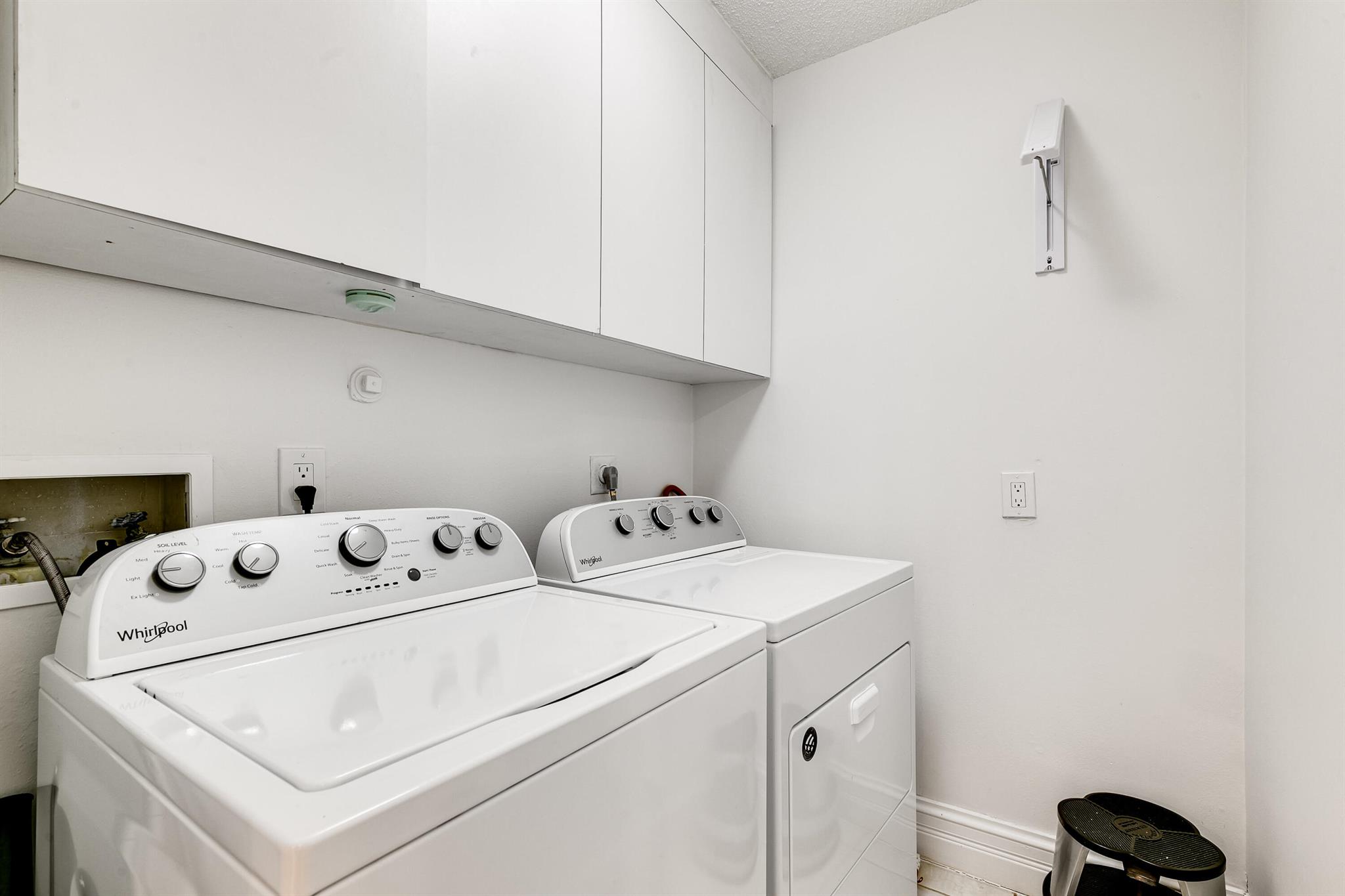 PRESTWICK CHASE - Residential