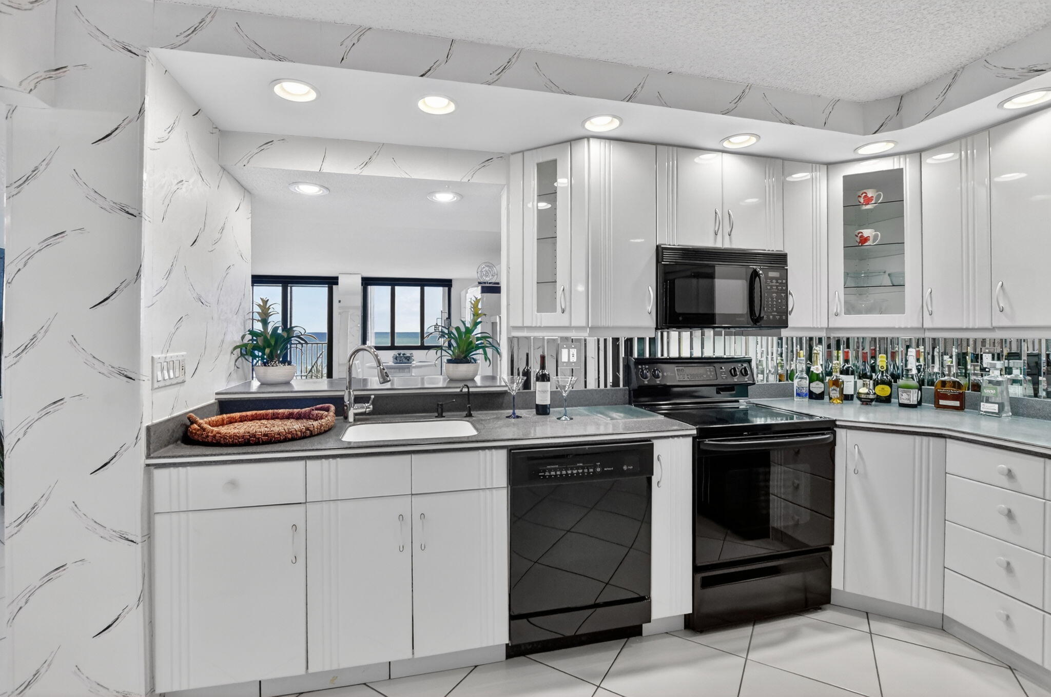 CORONADO AT HIGHLAND BEACH CONDO - Residential