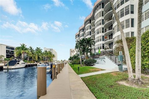 3051 NE 48th St 404 Fort Lauderdale FL 33308