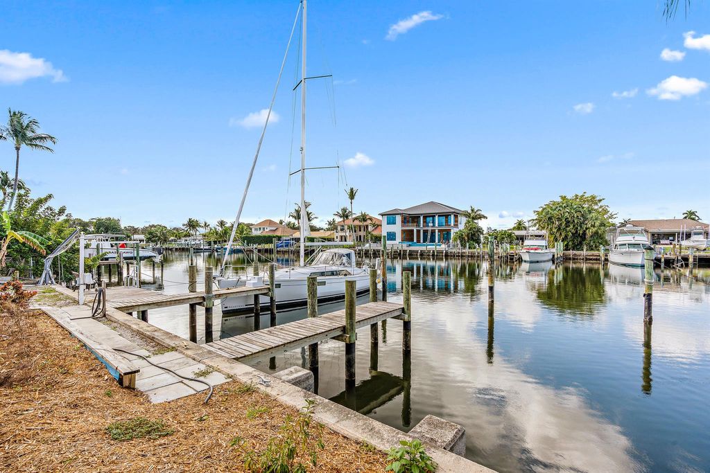 Photo of 733 Waterway Drive, North Palm Beach, FL 33408 (MLS # R11036218)