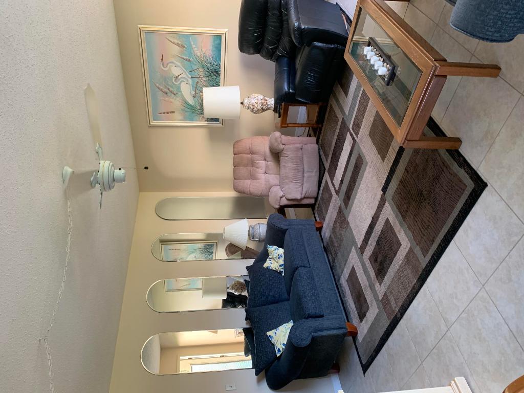 VISTA ROYALE PHASE IV BLDGS 83-111 - Residential Lease