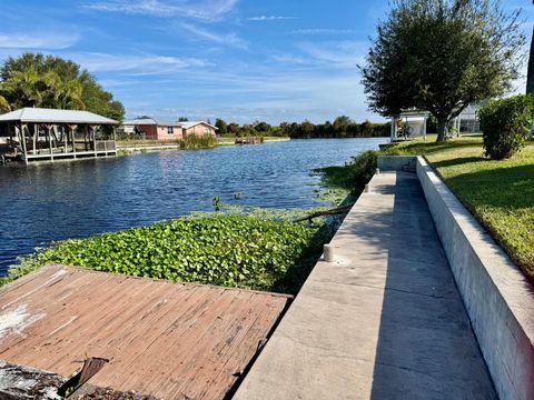 A home in Okeechobee