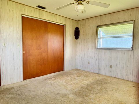 A home in Okeechobee