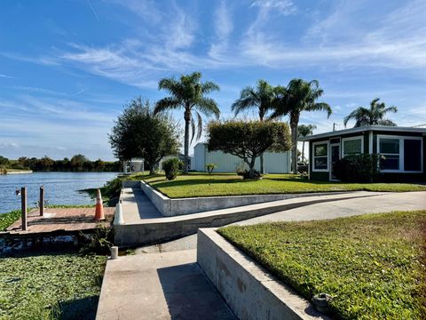 A home in Okeechobee