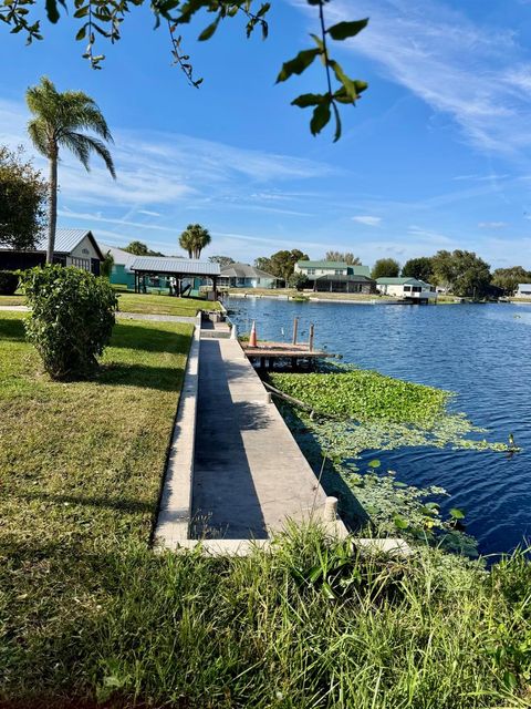 A home in Okeechobee